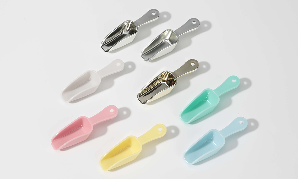 Mini Sprinkle Scoop