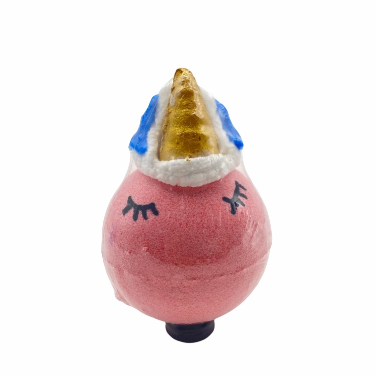 cute shaped bath bomb at home